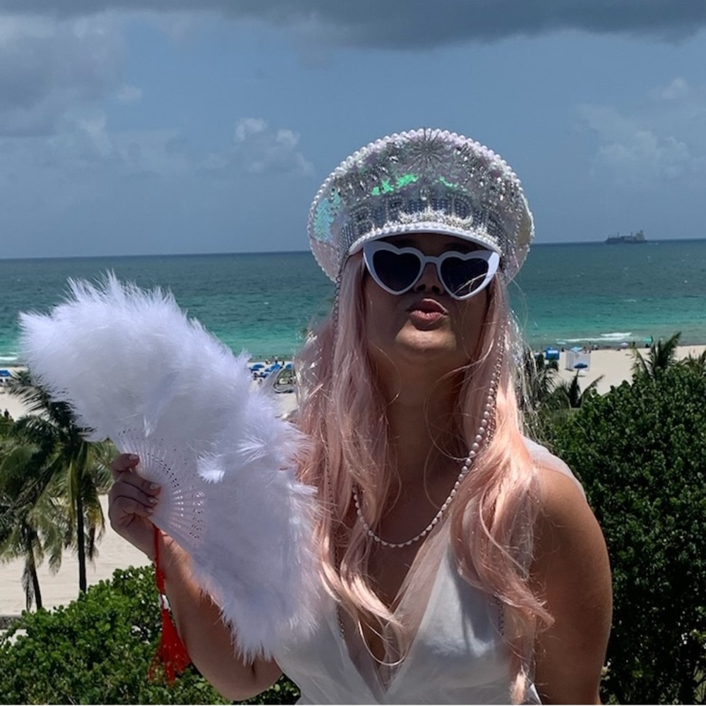 Bride Captains / Rave hat
